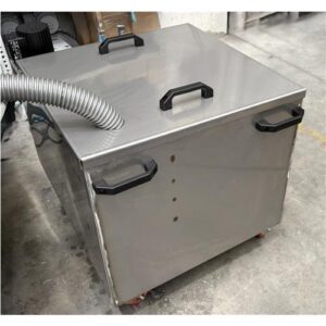 WATER TANK WITH FILTRATION AND PUMP SYSTEM