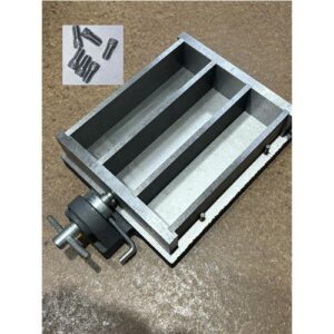 MOULD -PRISM 40  X 40 X 160MM, THREE GANG STEEL-SHRINKAGE -C/W STUDS-CAST IRON BASE